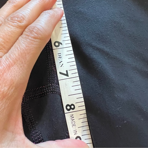 Lululemon Deep Fuchsia/Black Reversible Leggings Size 4 - Picture 13 of 14